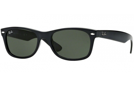 Lunettes de soleil - Ray-Ban® - Ray-Ban® RB2132 NEW WAYFARER - 901L BLACK // CRYSTAL GREEN