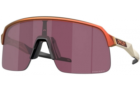 Gafas de Sol - Oakley - SUTRO LITE OO9463 - 9463-58 MATTE RED GOLDEN IRIDIUM // PRIZM ROAD BLACK