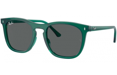 Gafas de Sol - Ray-Ban® - Ray-Ban® RB2210 - 6615B1  TRANSPARENT GREEN // DARK GREY