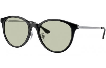 Gafas de Sol - Ray-Ban® - Ray-Ban® RB4334D - 6292/2  BLACK // LIGHT GREEN