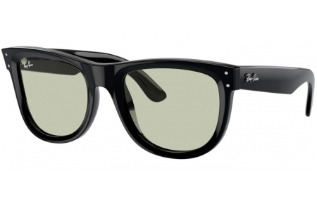 Gafas de Sol - Ray-Ban® - Ray-Ban® RBR0502S WAYFARER REVERSE - 6677/2 BLACK // LIGHT GREEN