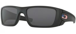 Sunglasses - Oakley - FUEL CELL OO9096 - 9096-38 MATTE BLACK // GREY